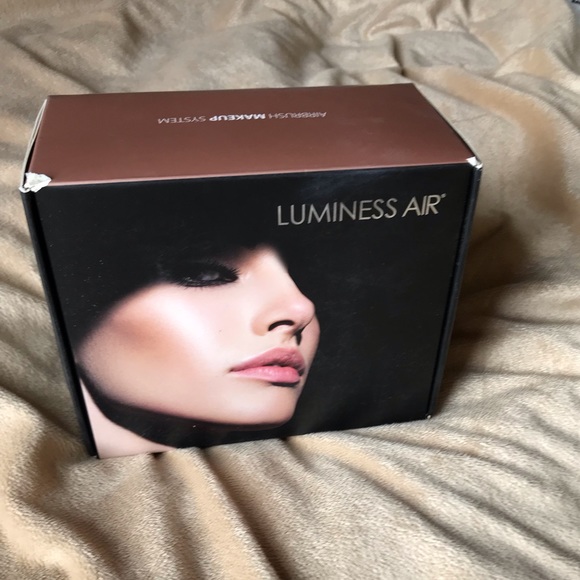luminess air Other - Luminess Airbrush System and Makeup